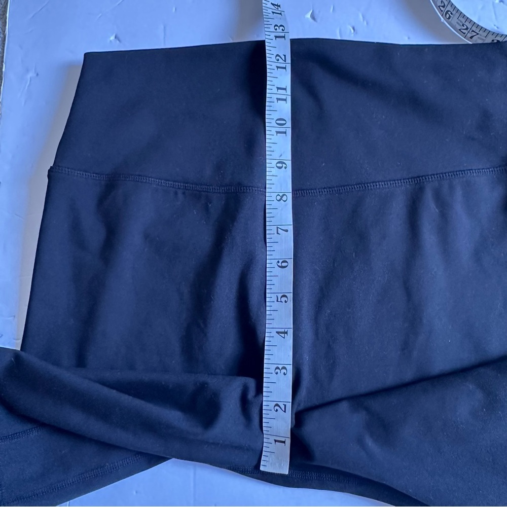 BYLT Women’s Black Premium Basics 9” High Waist Essential Biker Shorts- Medium - Picture 8 of 10